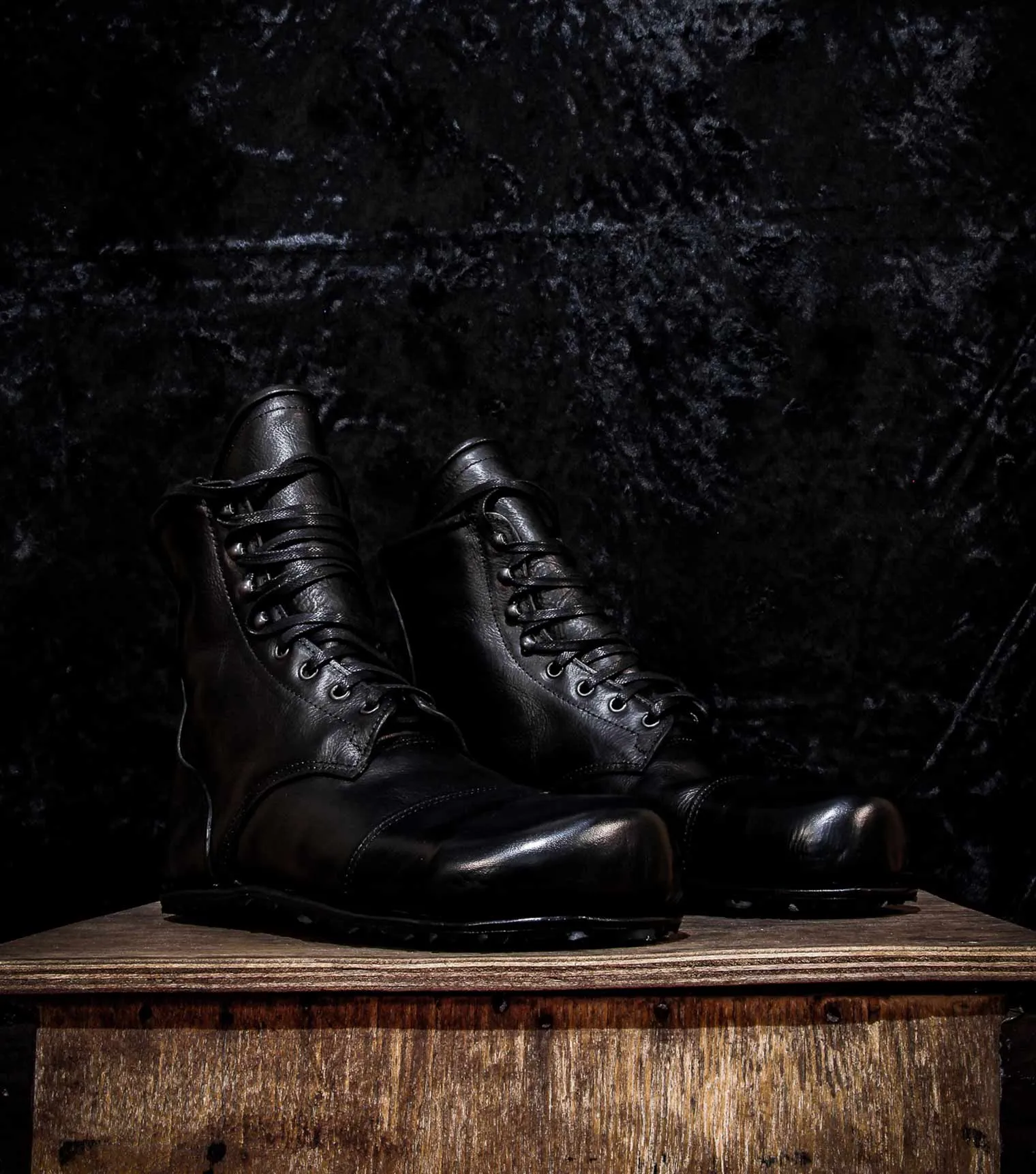 Barefoot Armageddon Safety Boots - Luxury British Leathers