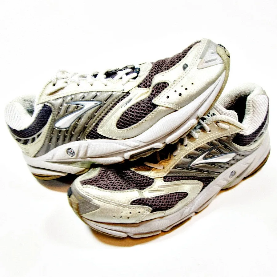BROOKS - Beast