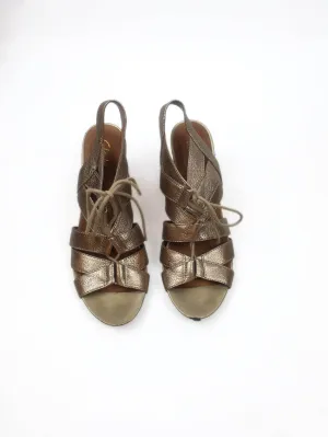 Clarks gold leather shoes size 39
