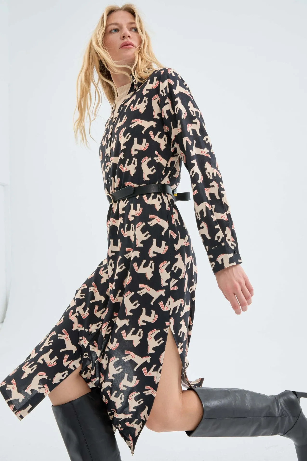 Compania Fantastica Midi Shirt dress with animal print