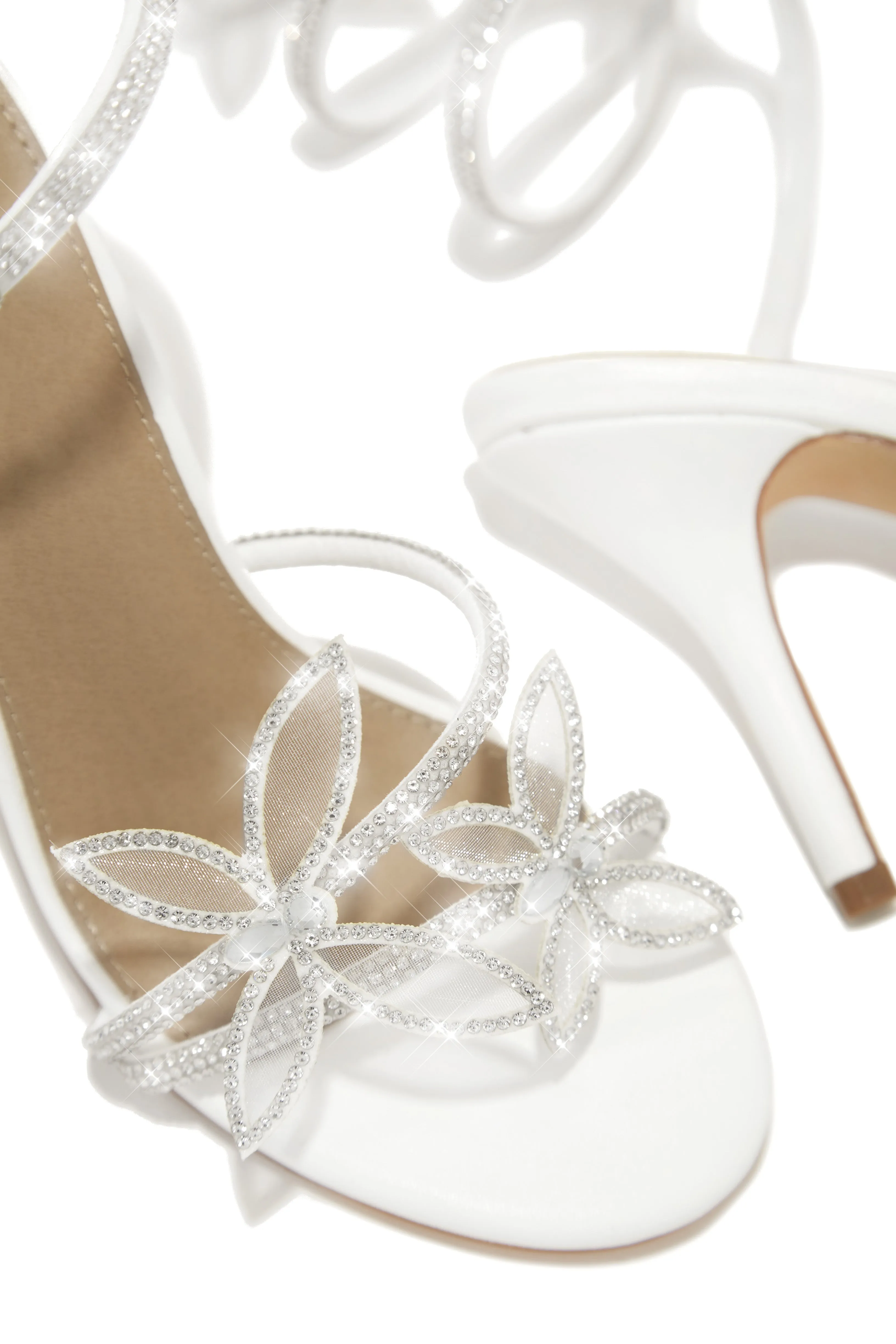 Fantasy Embellished Around The Ankle Coil Heels - White