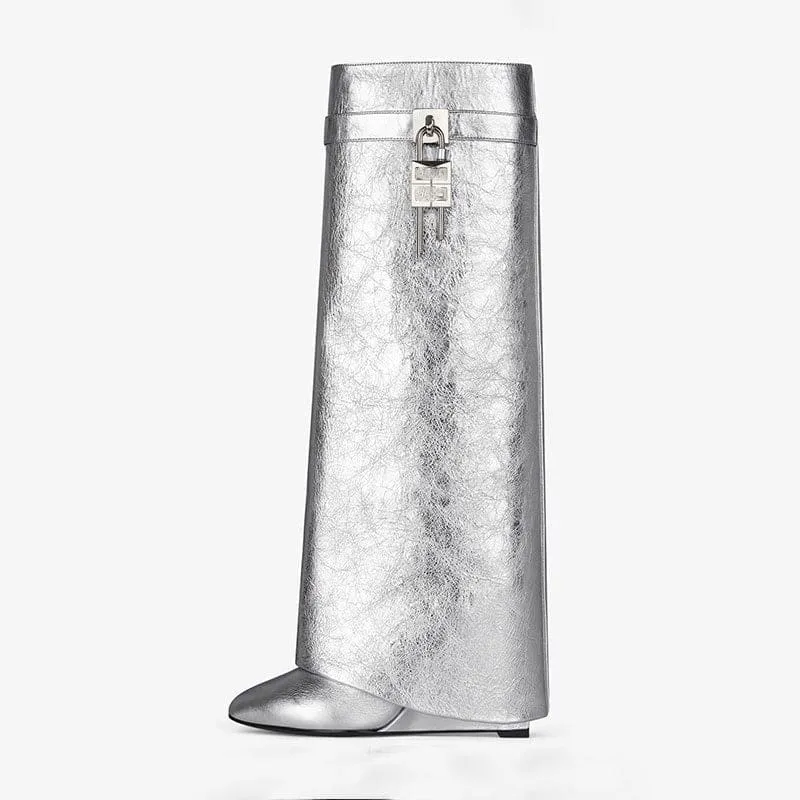 Fashion Shark Lock Knee High Boots in Black and White