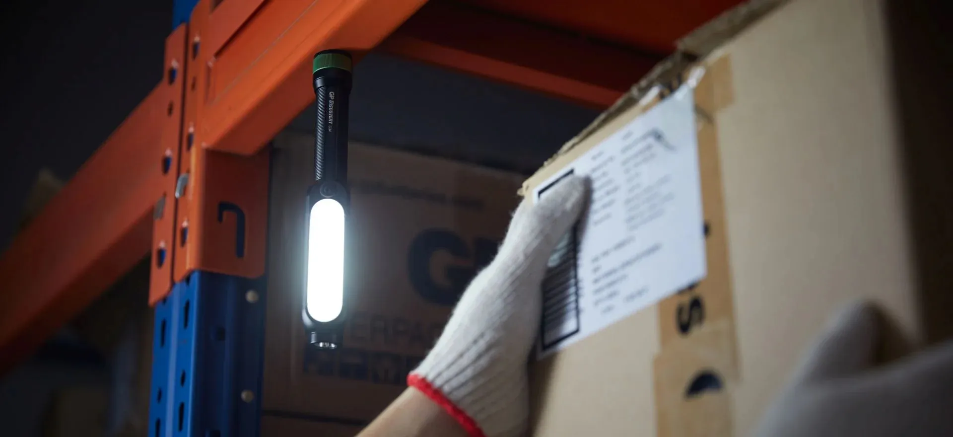 GP Batterier GP Discovery Work Light COB LED C34 Black | Buy GP Batterier GP Discovery Work Light COB LED C34 Black here | Outnorth