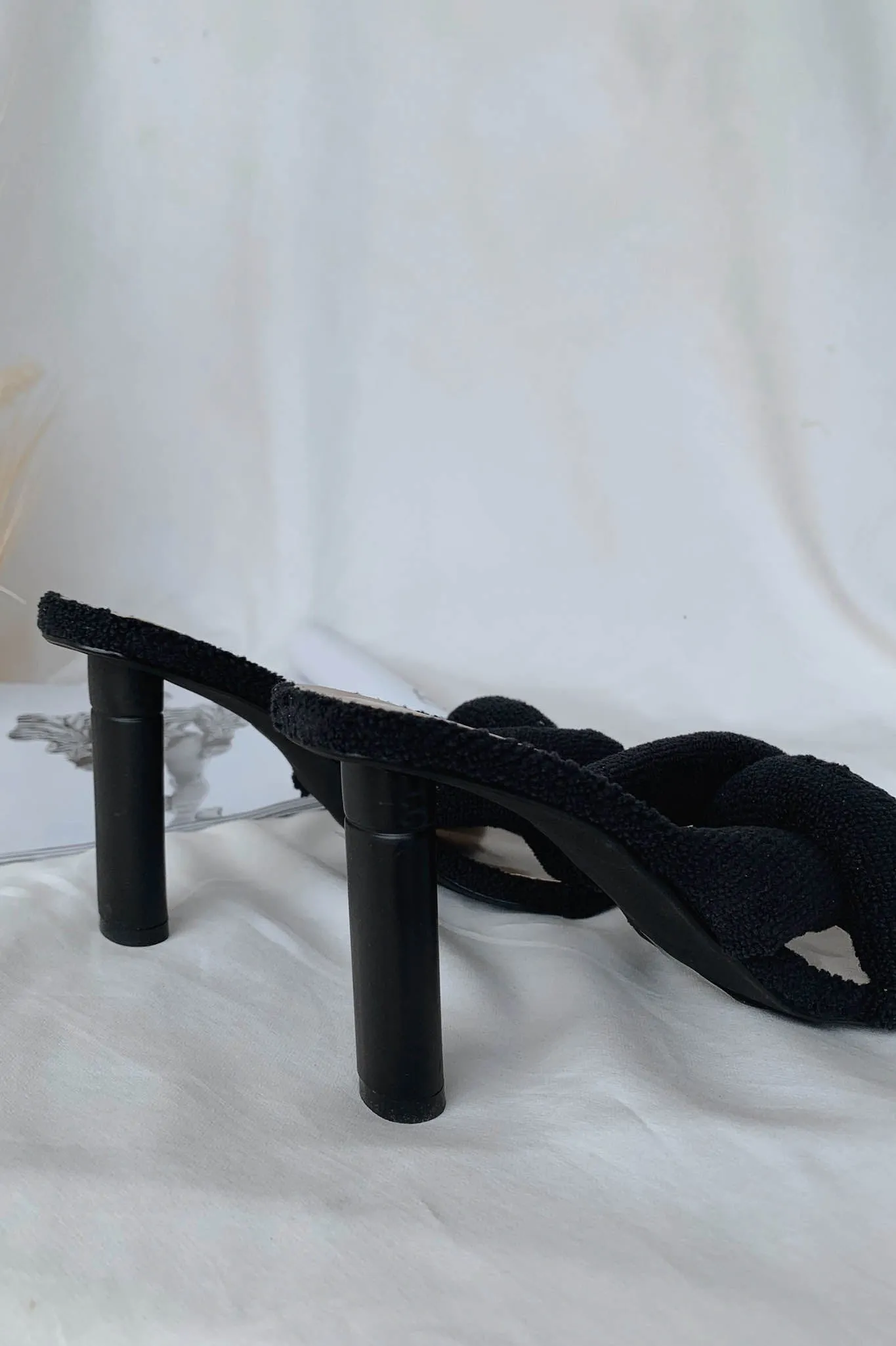 Jaila Heels