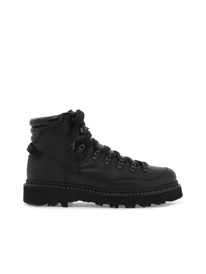 King Boots For Hiking in The Peka