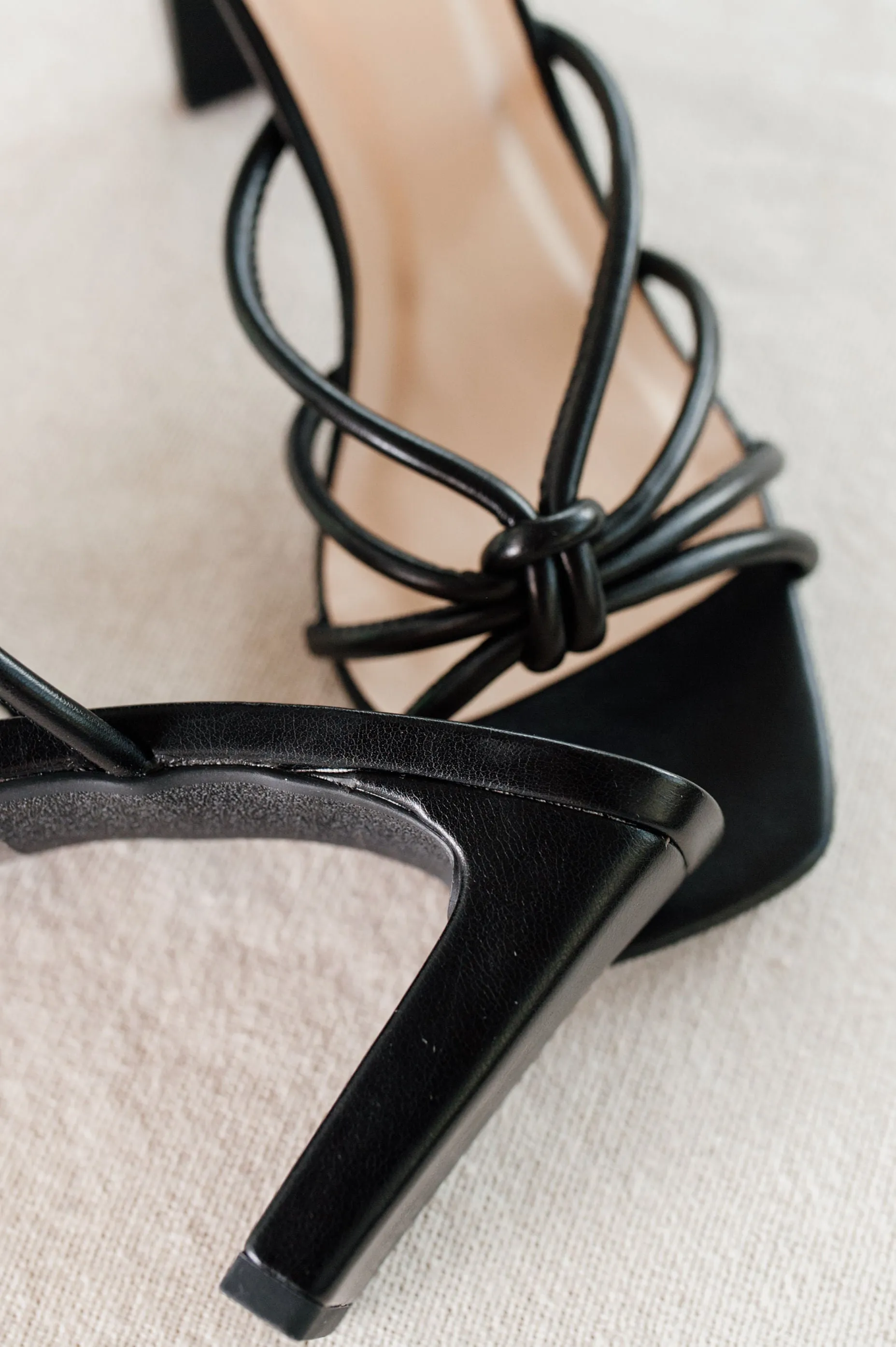 Knot A Dream Heel