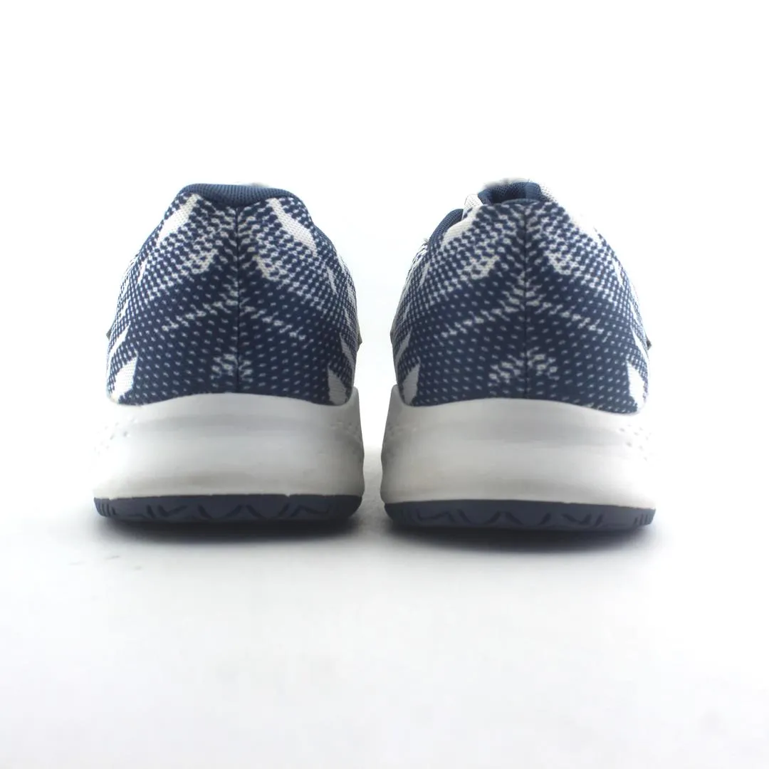 NEW BALANCE 696V3