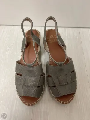 Sandals Heels Wedge By Clothes Mentor In Grey, Size: 9