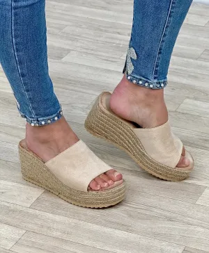 Seraphina Espadrille Platform Wedges – Chic & Comfortable Sand