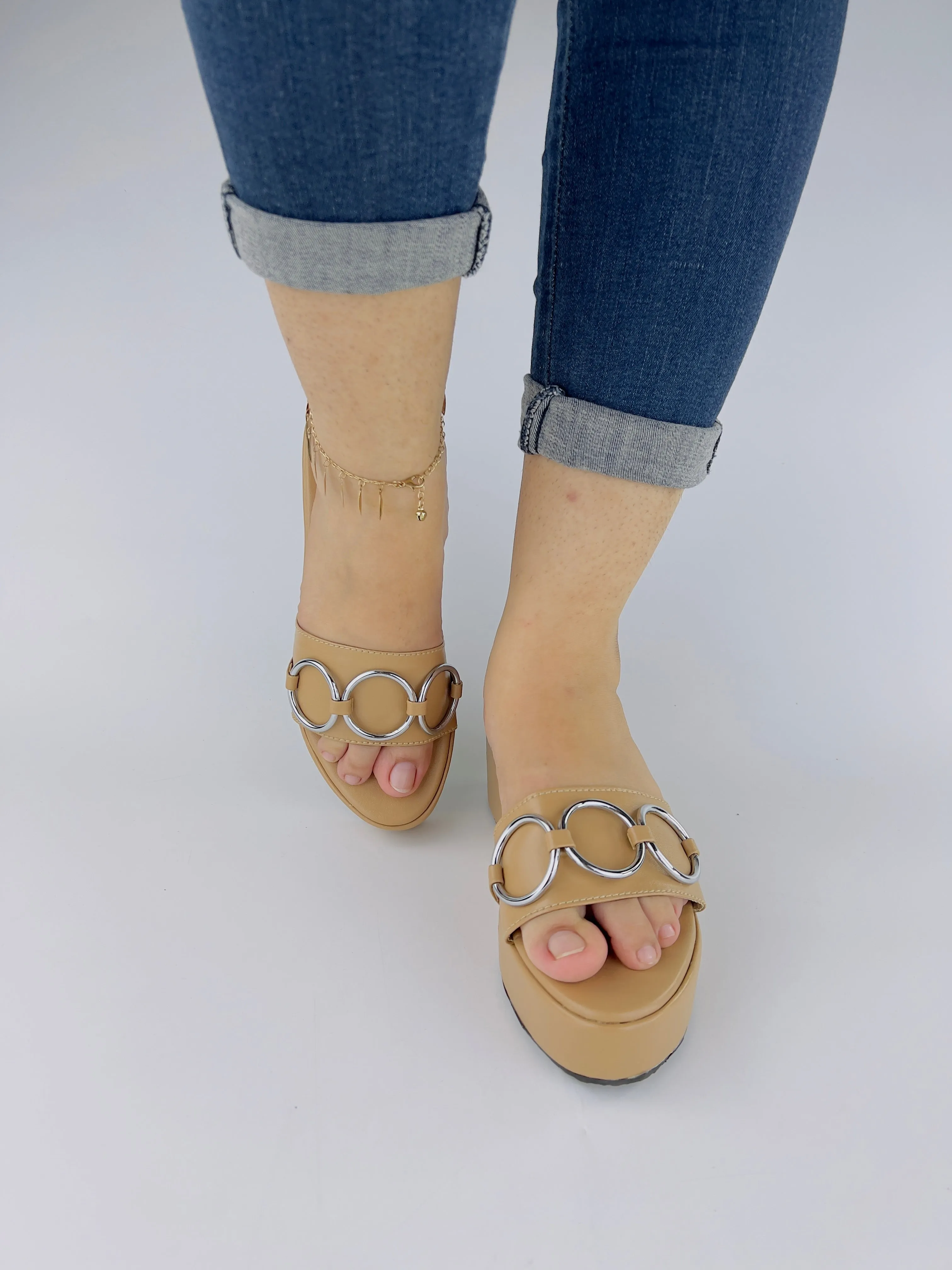 Spunkz Nude Wedges with Round Metal Chain