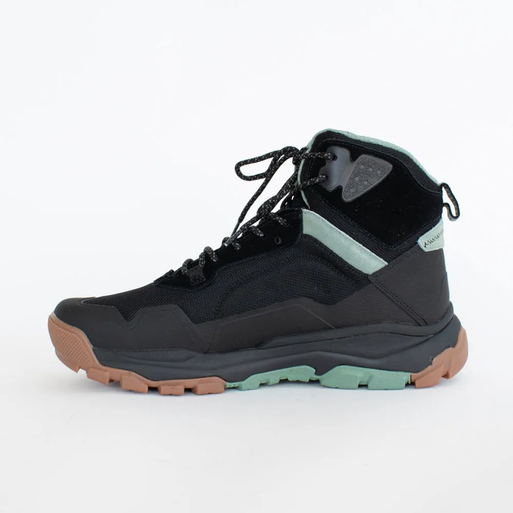 Terrain Black