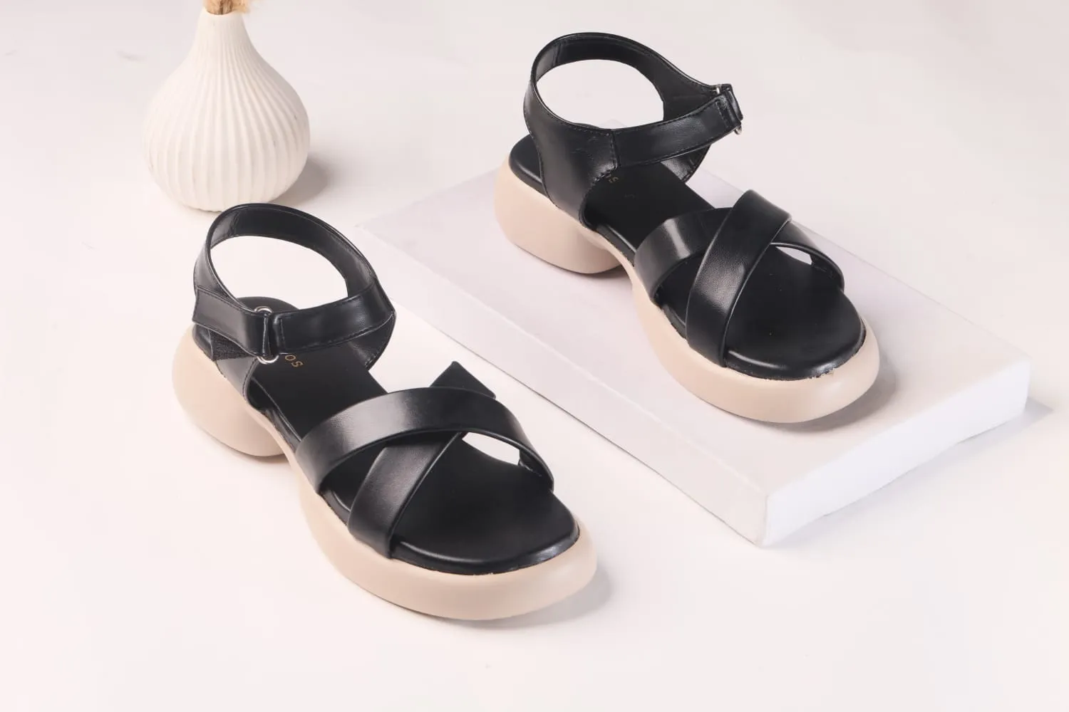 WALKBROS MEDICATED WEDGES SANDALS {  2  } - BLACK