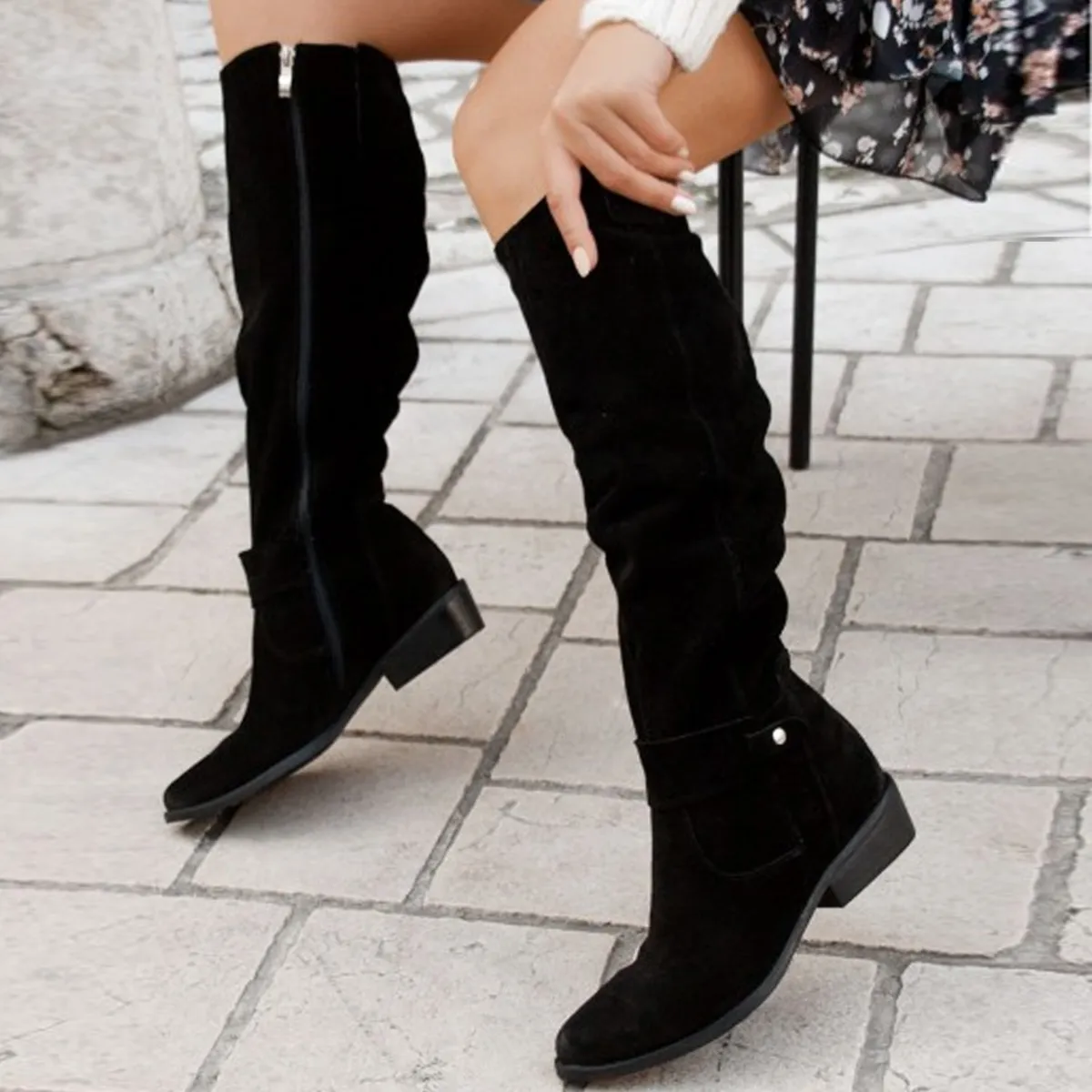Warm & Comfortable Leather Boots
